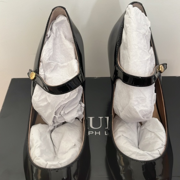 RALPH LAUREN | Lanette Patent Leather Mary Jane Pumps Sz 8.5M - Picture 4 of 6